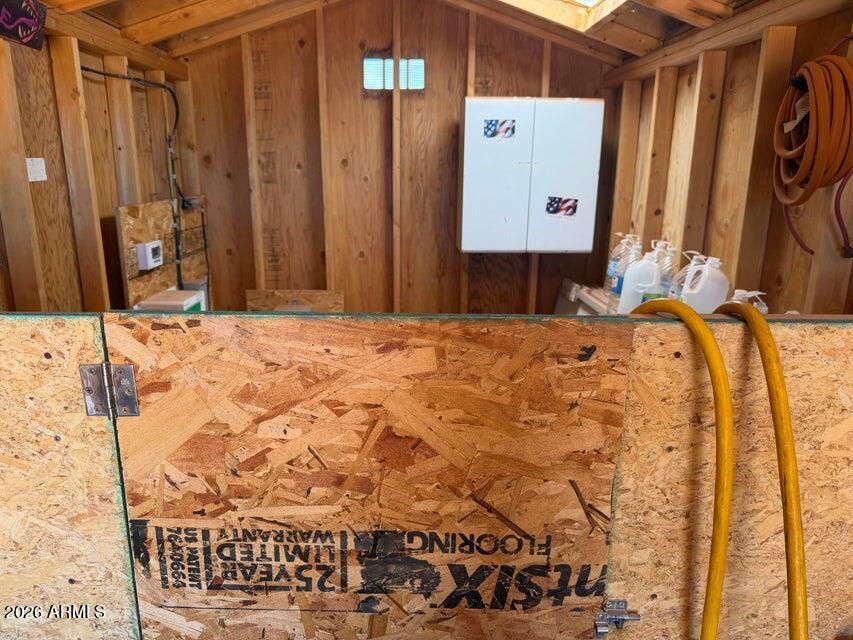 2527 DUCK LAKE Road -