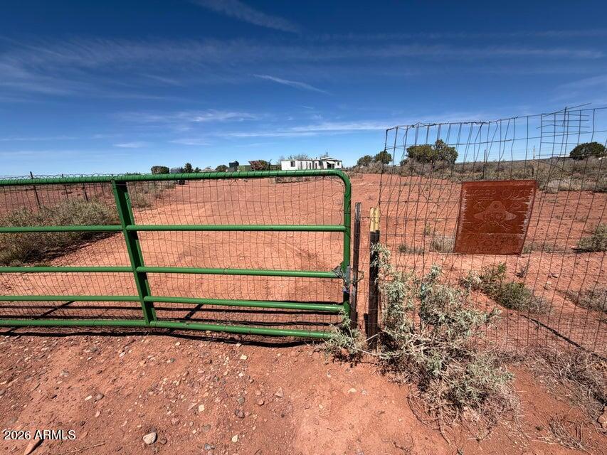 2527 DUCK LAKE Road -