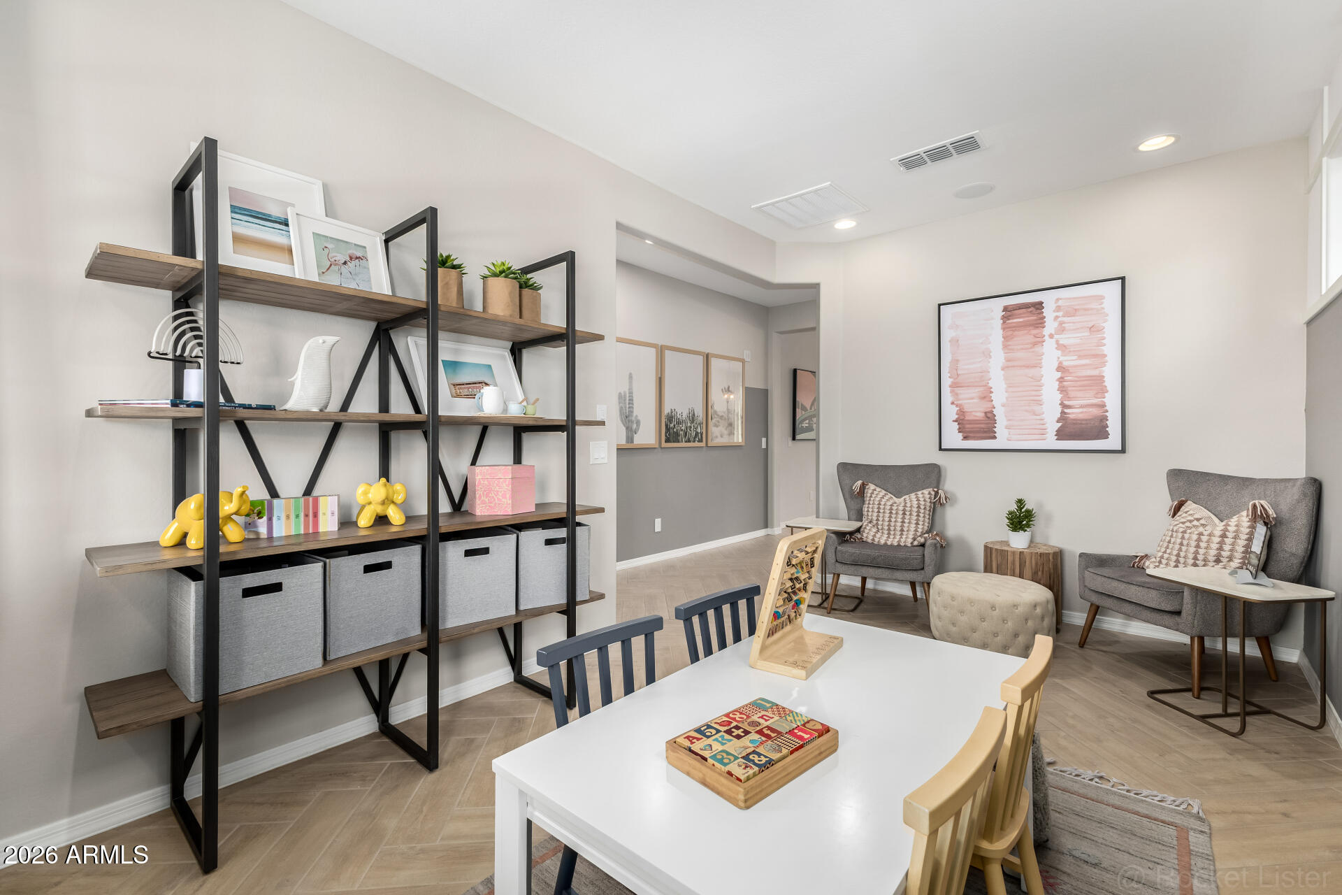 10851 E TAHOE Avenue