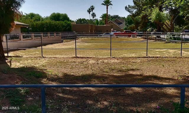 2323 W HARRISON Street