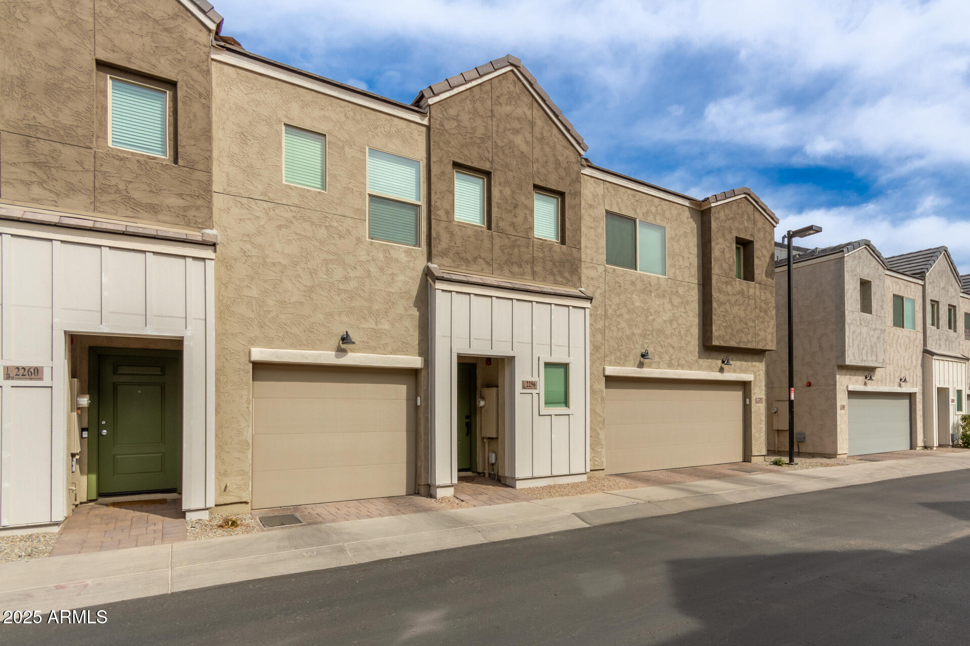 2256 W LAURIE Lane