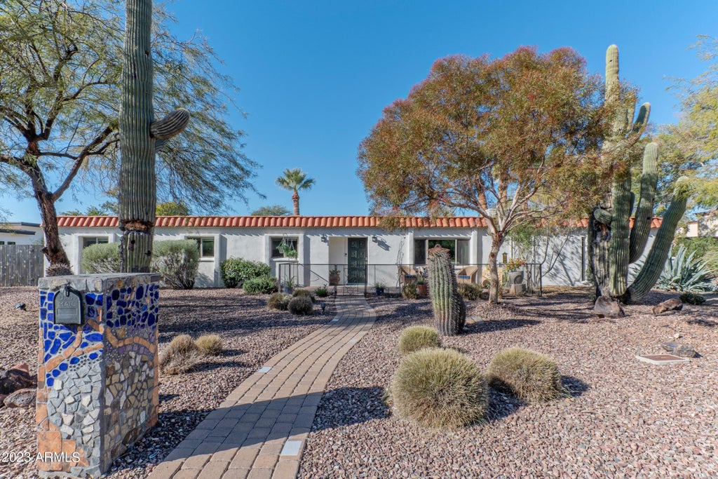 Photo of 12636 N 68th Street, Scottsdale, AZ 85254 (MLS # 7088765)