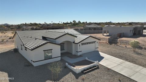 A home in Wickenburg