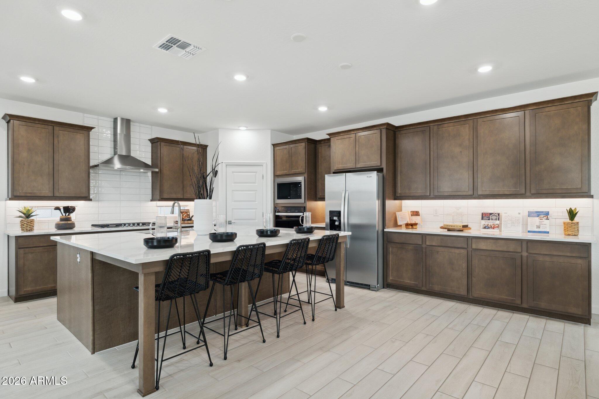 6794 W SPUR Drive