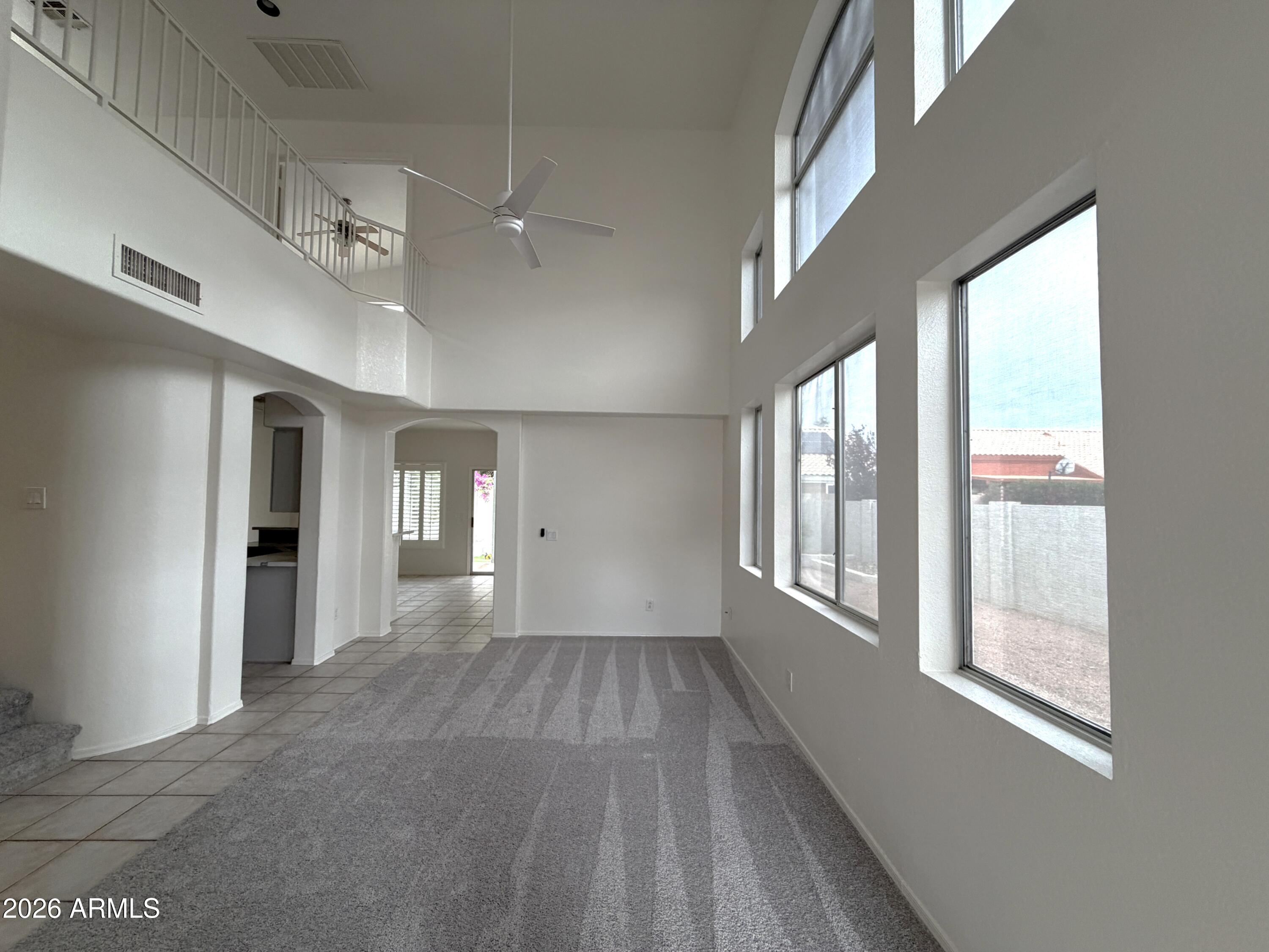 3506 E ROCKWOOD Drive