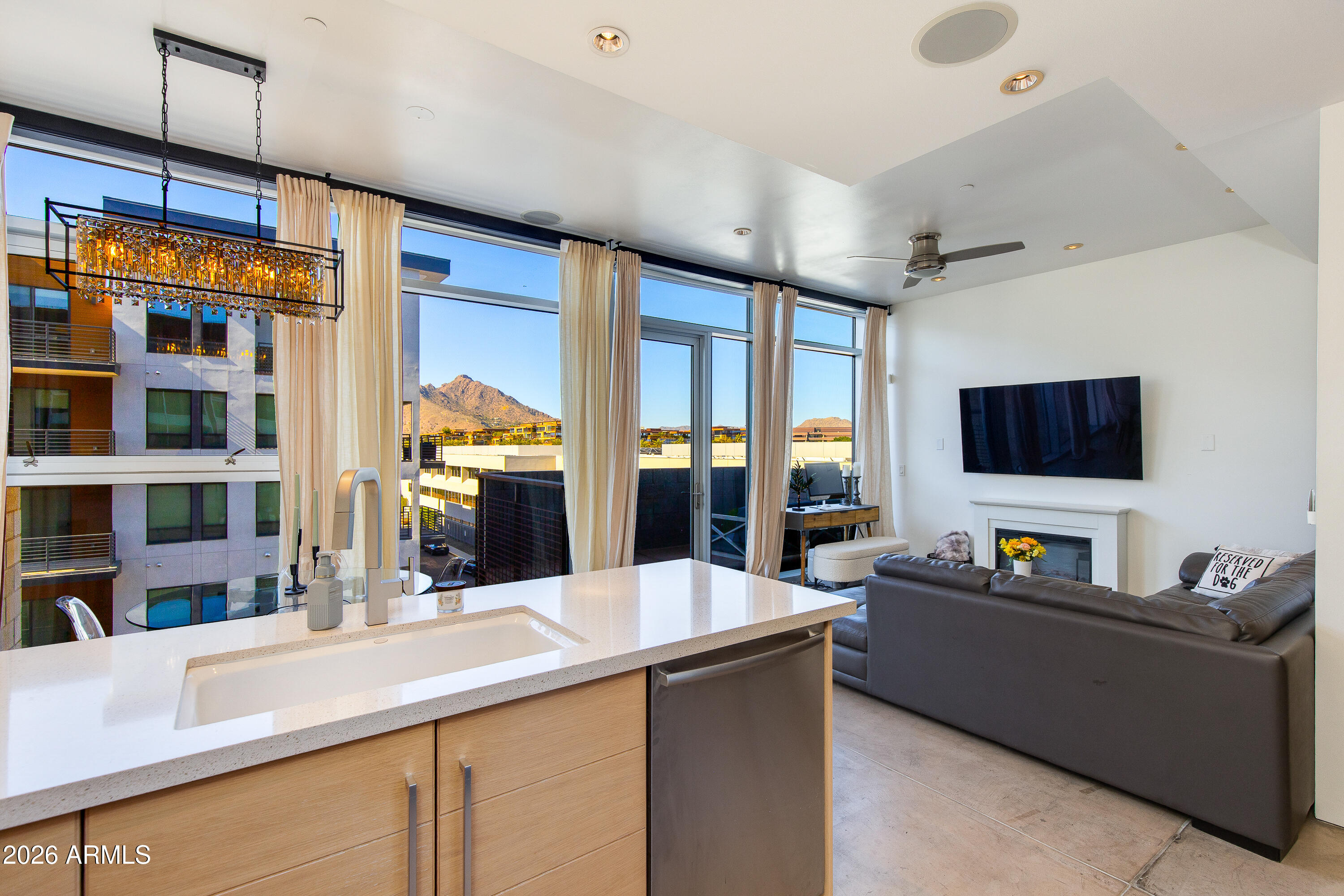 4747 N SCOTTSDALE Road 4009