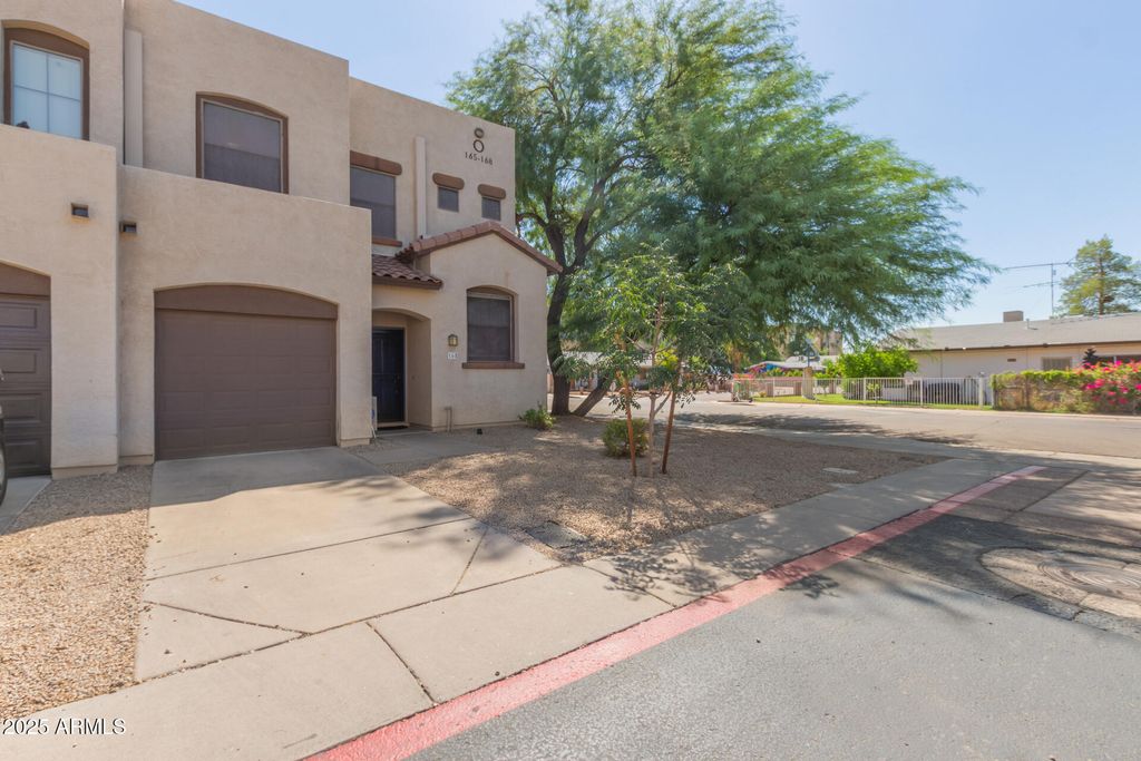 Photo of 1886 E Don Carlos Avenue #165, Tempe, AZ 85281 (MLS # 6920195)