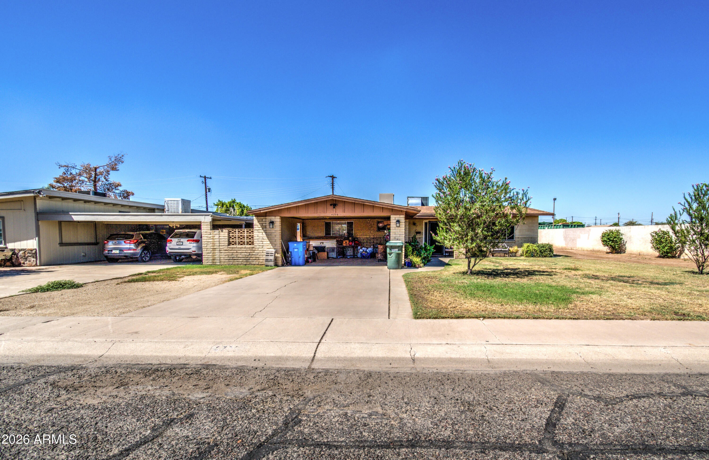 4738 N 40TH Drive