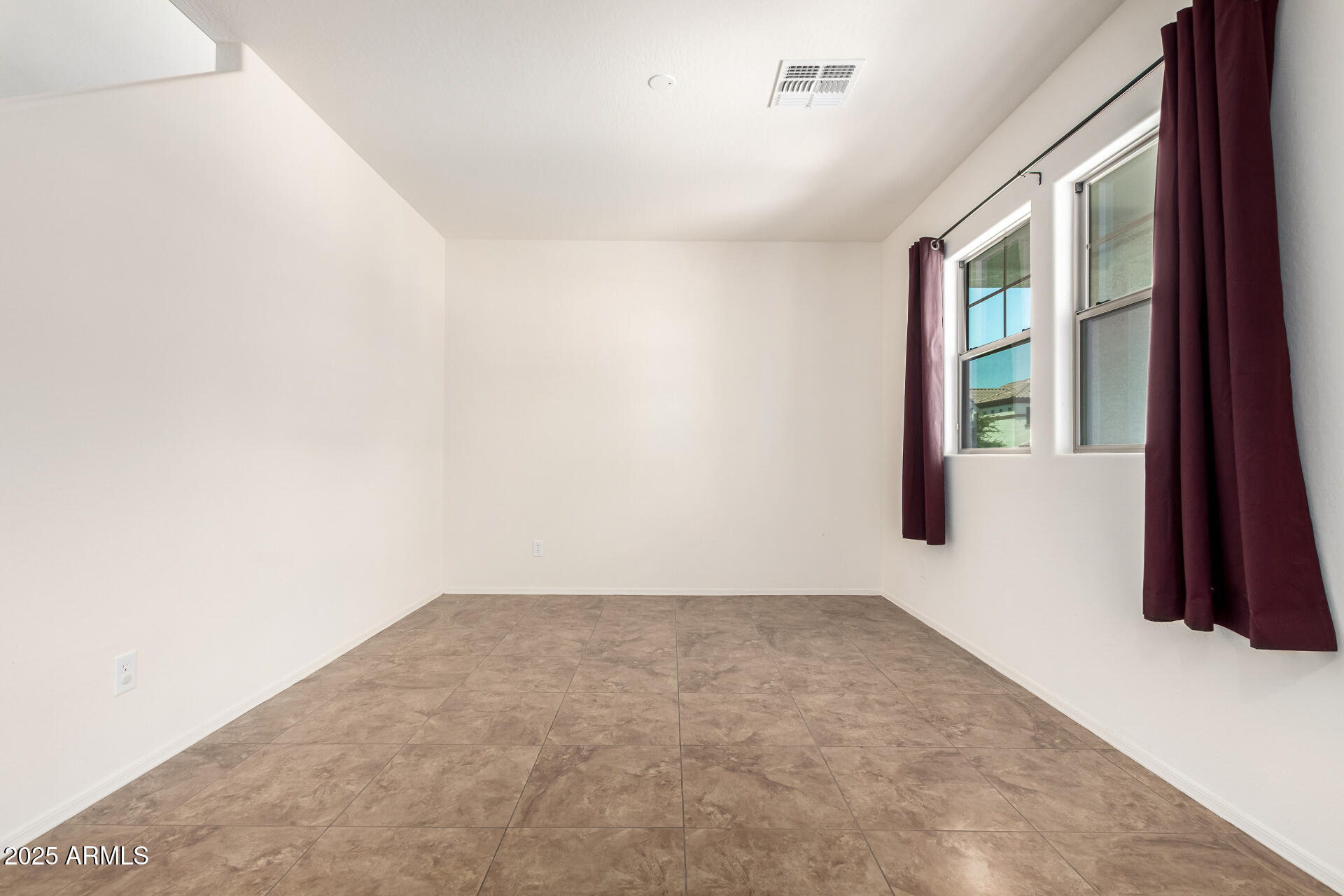 3903 E BRANHAM Lane