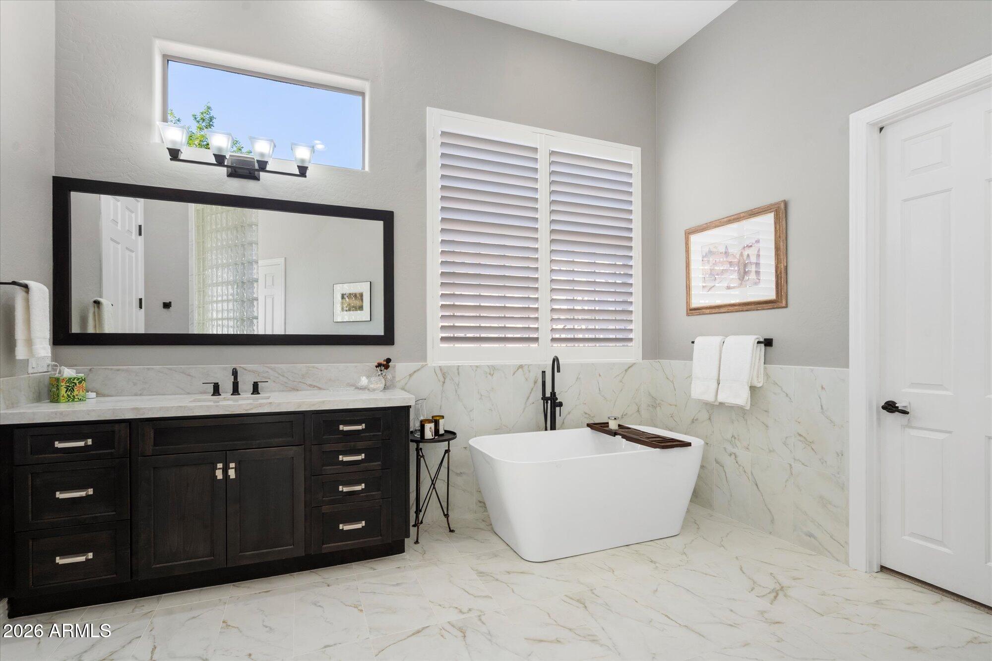 Anthem, Arizona, 85086, United States, 4 Bedrooms Bedrooms, ,4 BathroomsBathrooms,Residential,Active,2026827