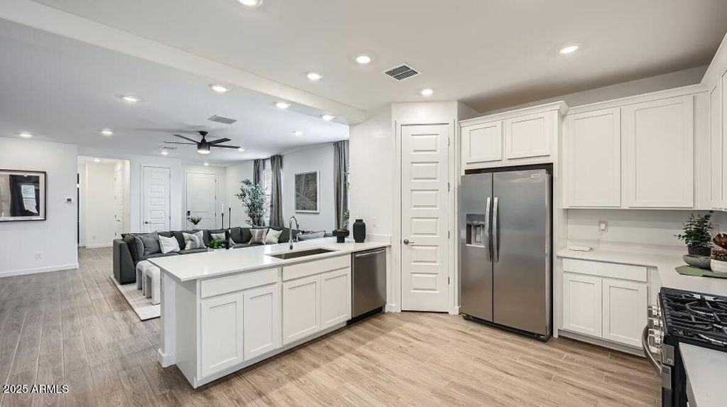 Photo of 4641 E Kenneth Lane, San Tan Valley, AZ 85143 (MLS # 6969135)