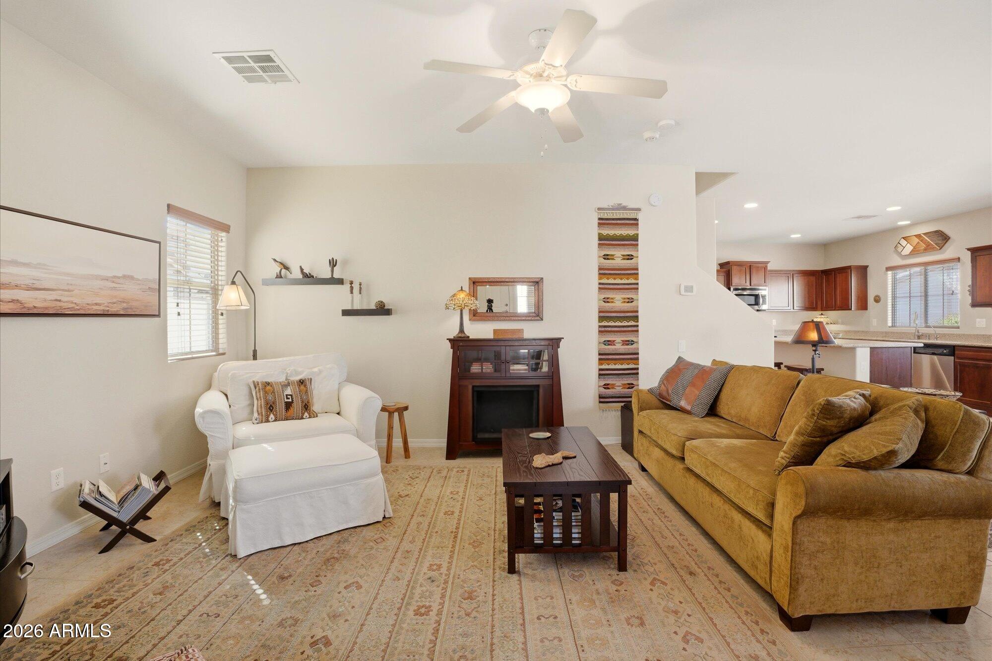 2130 W LE MARCHE Avenue