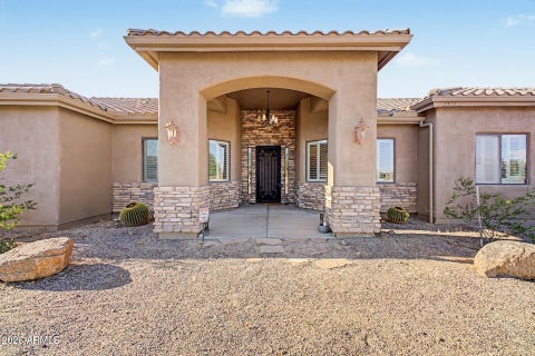 Photo of 14032 E Cavedale Drive, Scottsdale, AZ 85262 (MLS # 7058090)