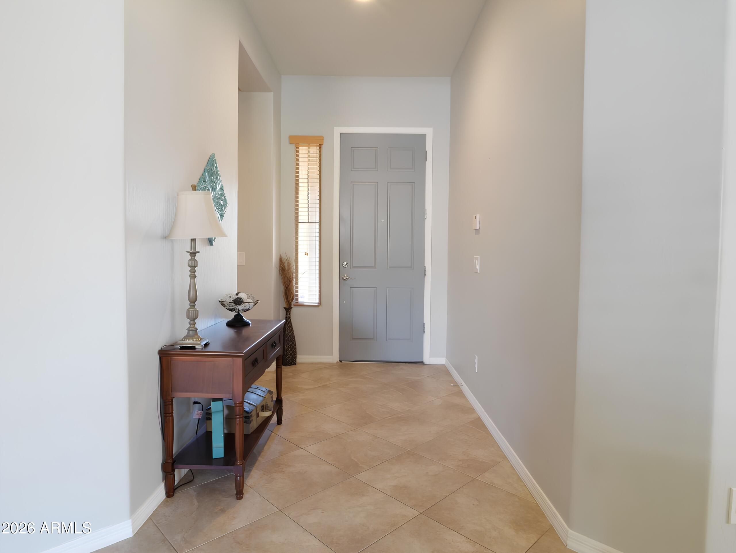 25952 W YUKON Drive
