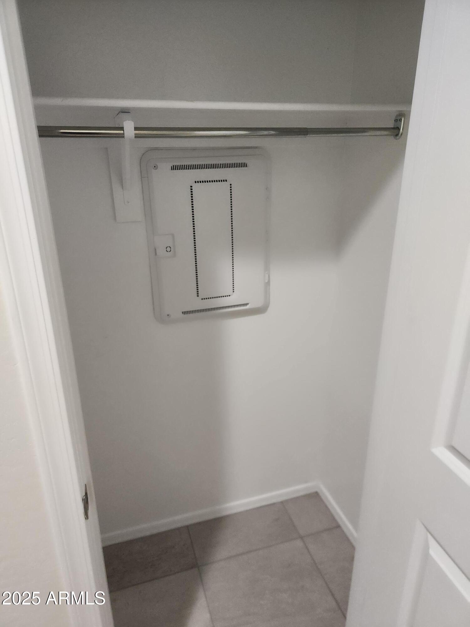 18562 W BRONCO Trail