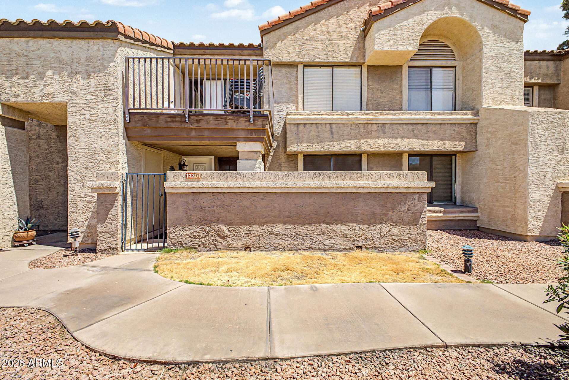 1905 E UNIVERSITY Drive 132