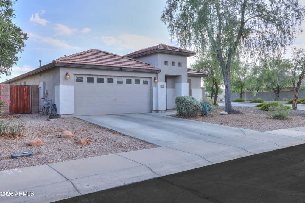 Photo of 41655 W Somerset Drive, Maricopa, AZ 85138 (MLS # 7056392)