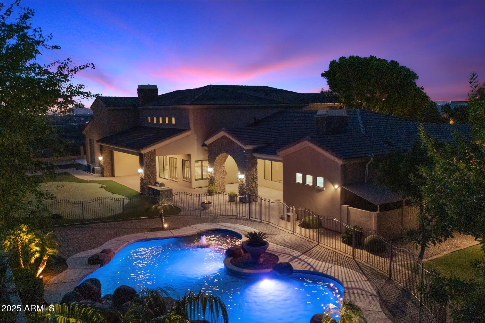 3523 E PRESIDIO Circle