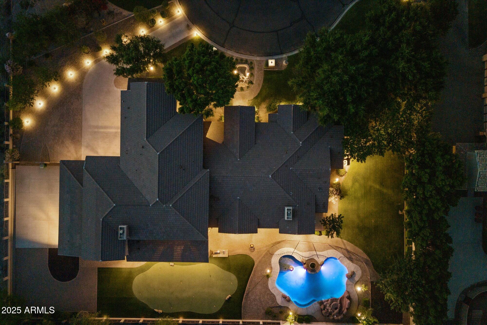 3523 E PRESIDIO Circle