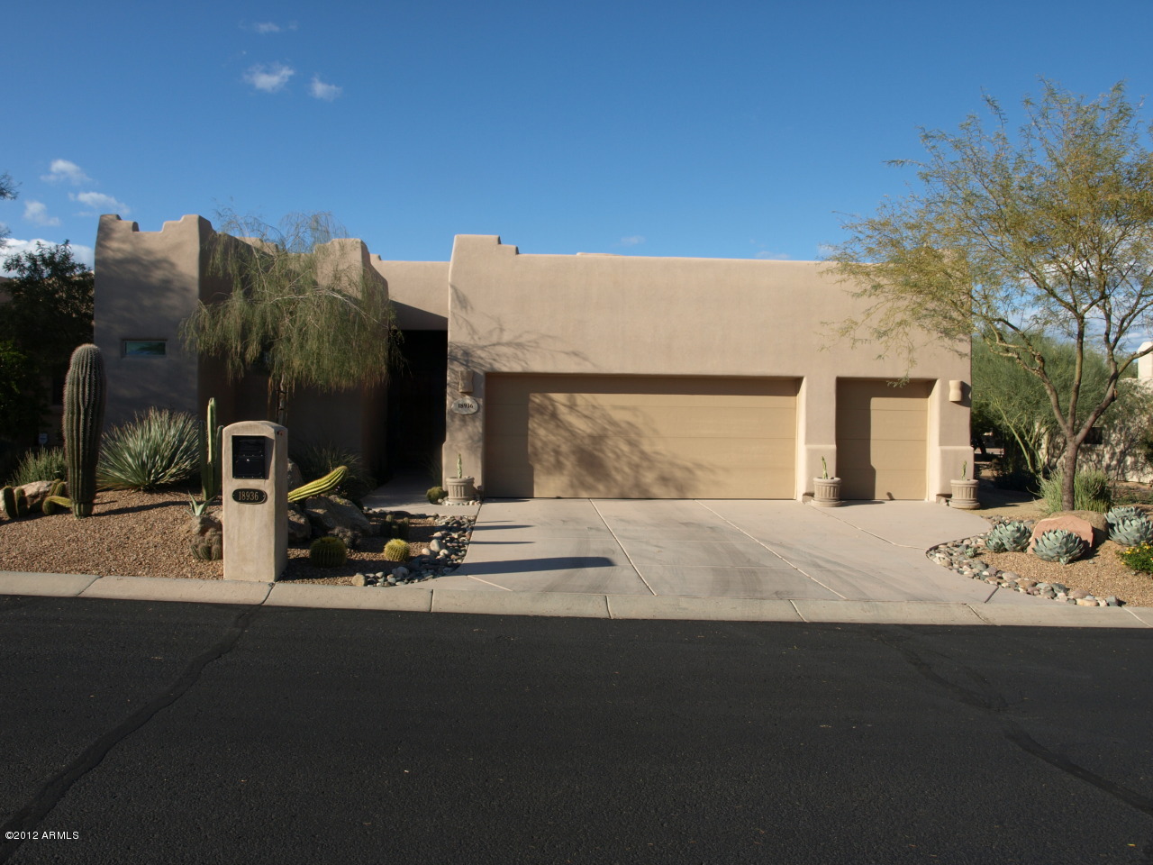 Photo 1 of 20 — 18936 E Amethyst Drive, Rio Verde, AZ 85263
