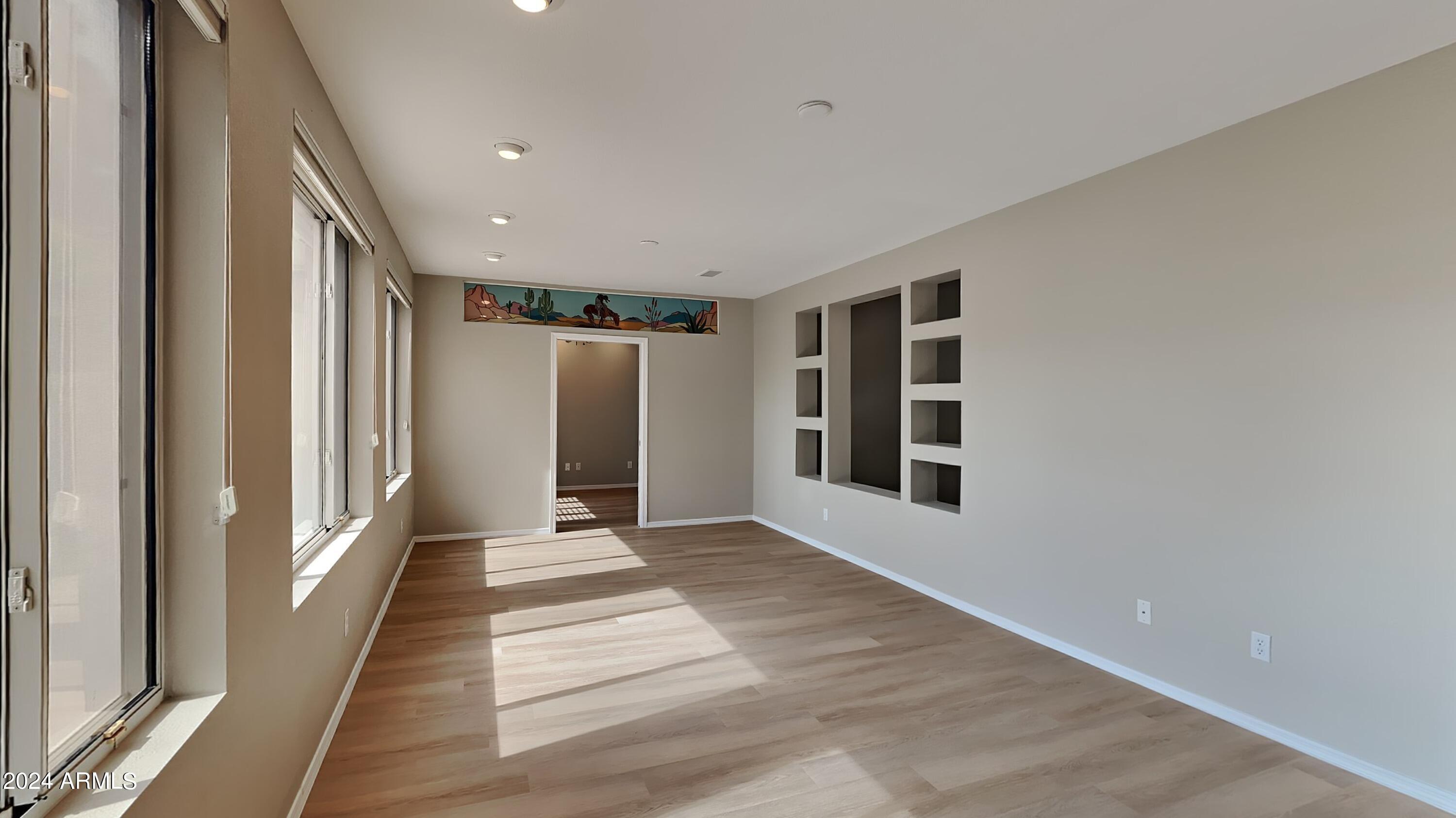 9421 E CEDAR WAXWING Drive