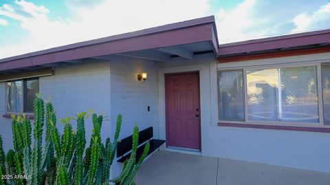 2214 N 7th Avenue Phoenix AZ 85007