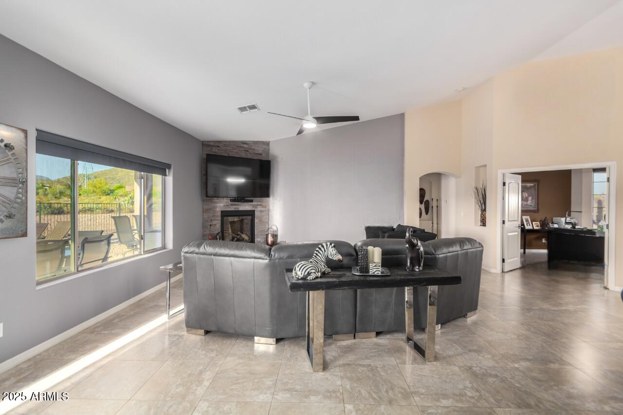 39730 N NEW RIVER Road