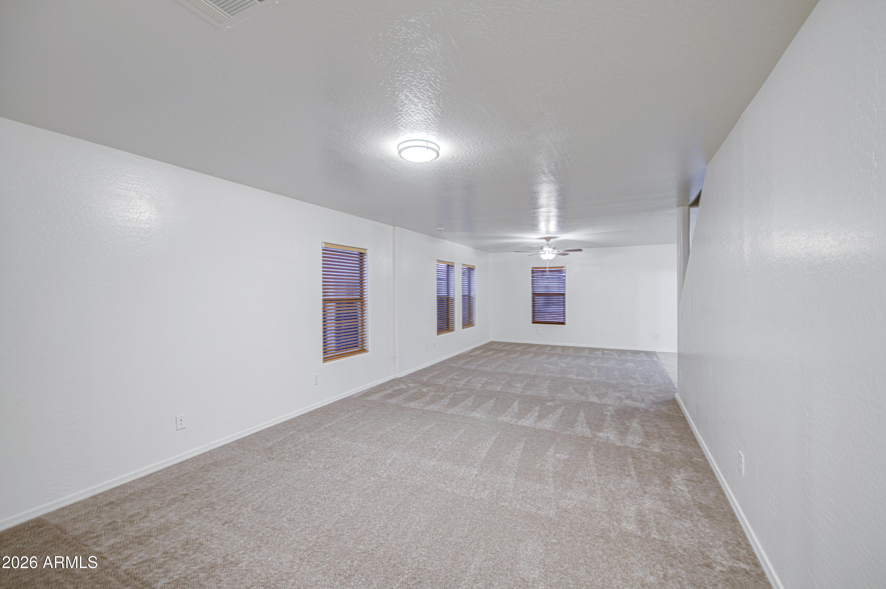 25430 W LINCOLN Avenue