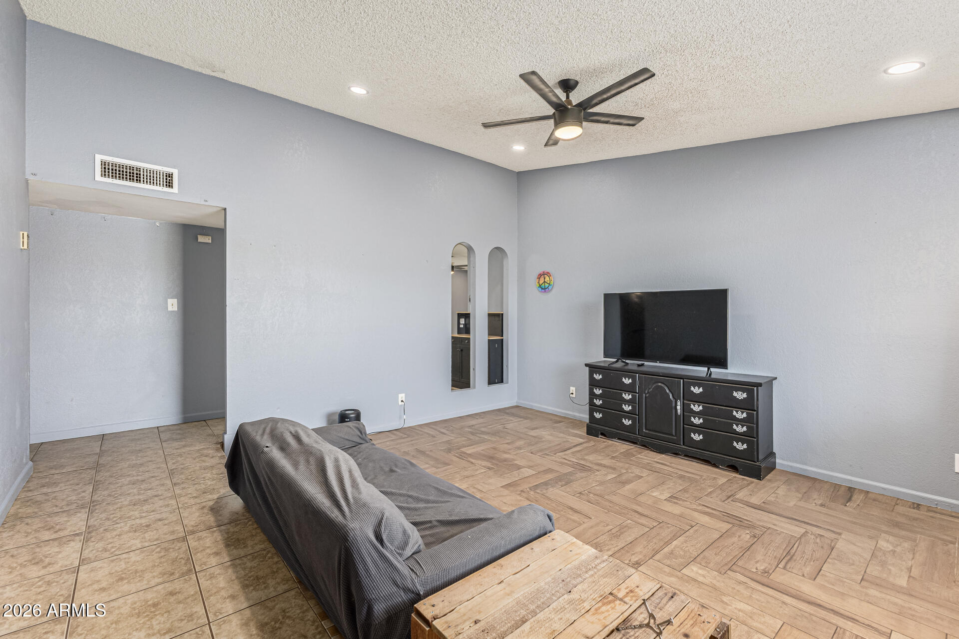 4127 W DANBURY Drive