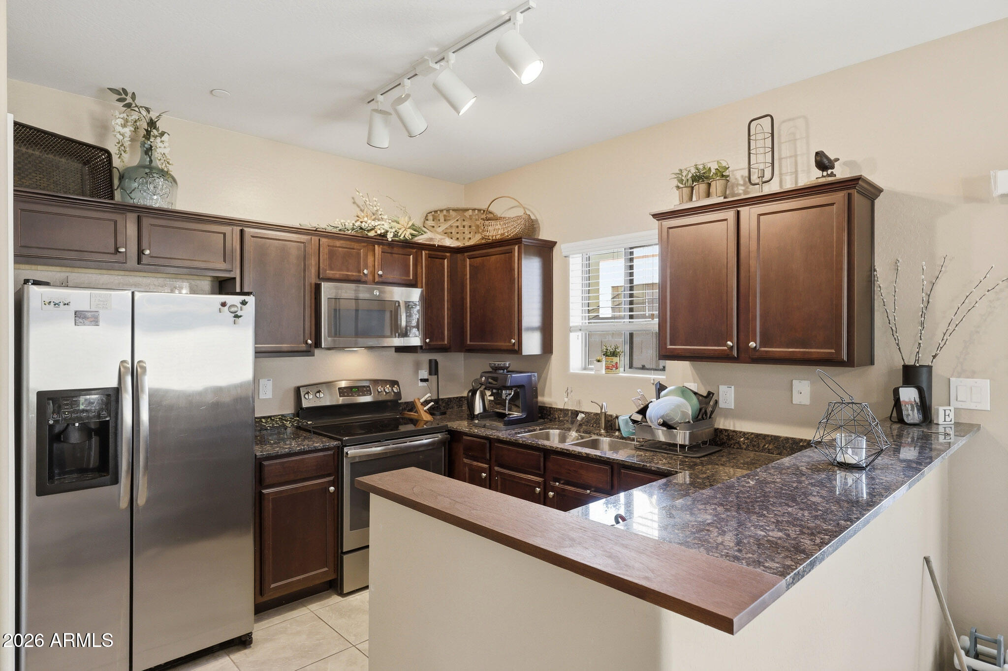 2725 E Mine Creek Road 1118