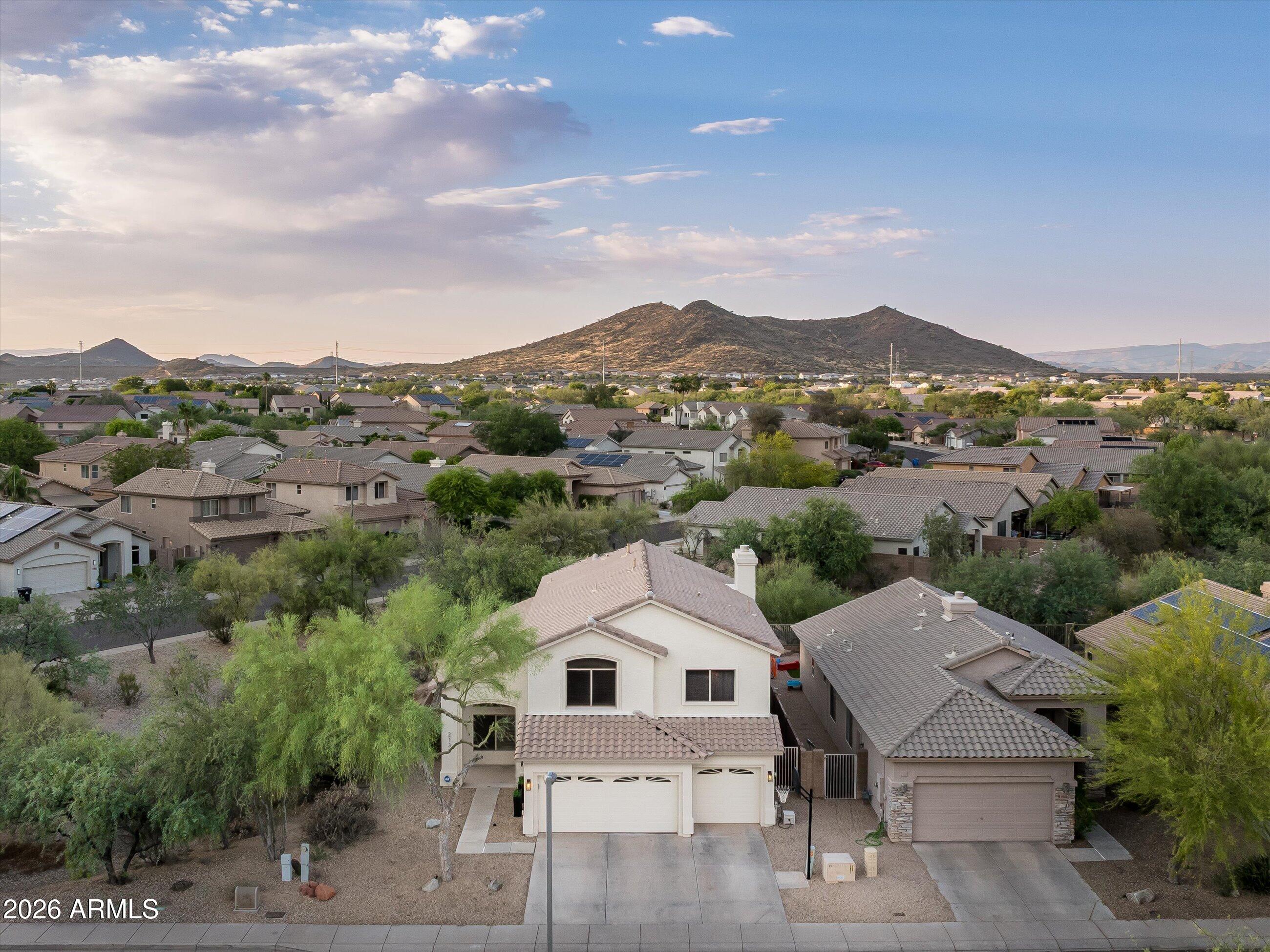 2138 E ELECTRA Lane
