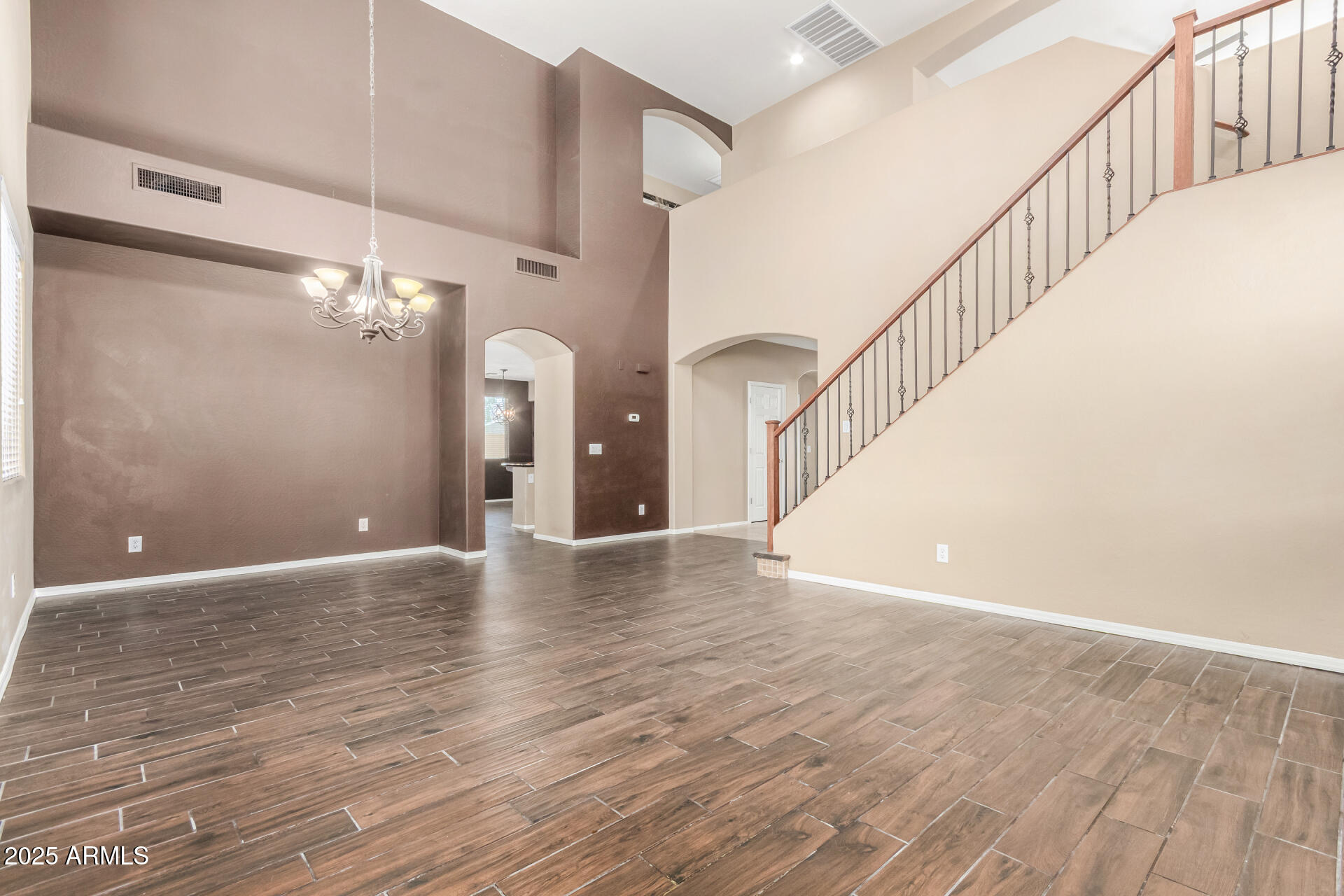 42068 W ARVADA Court