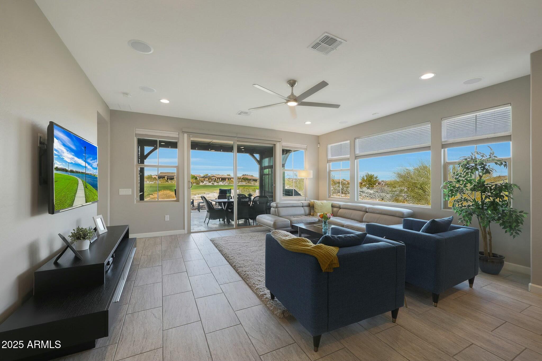 Homes 4 20702 W HILLCREST Boulevard