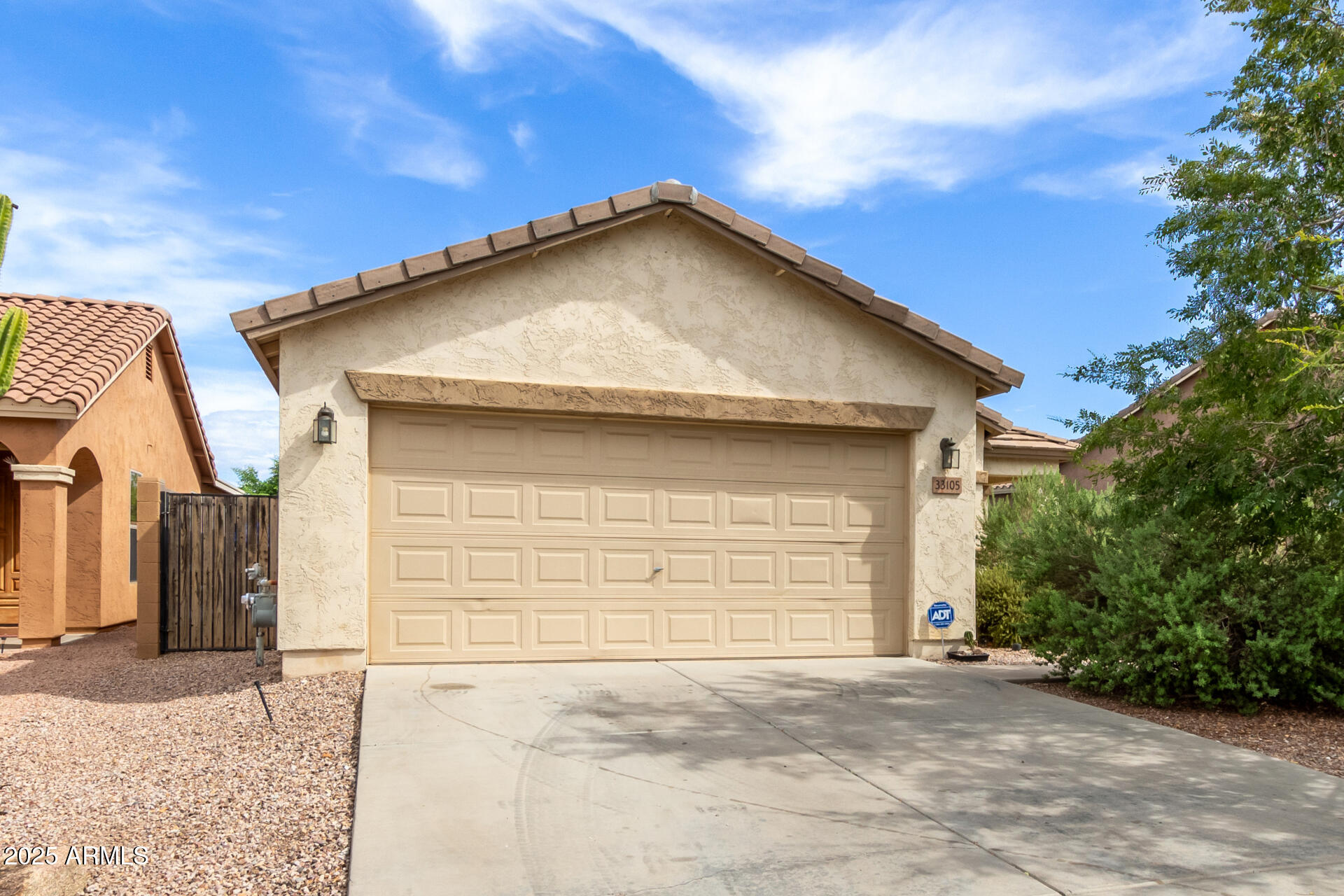 33105 N ROADRUNNER Lane