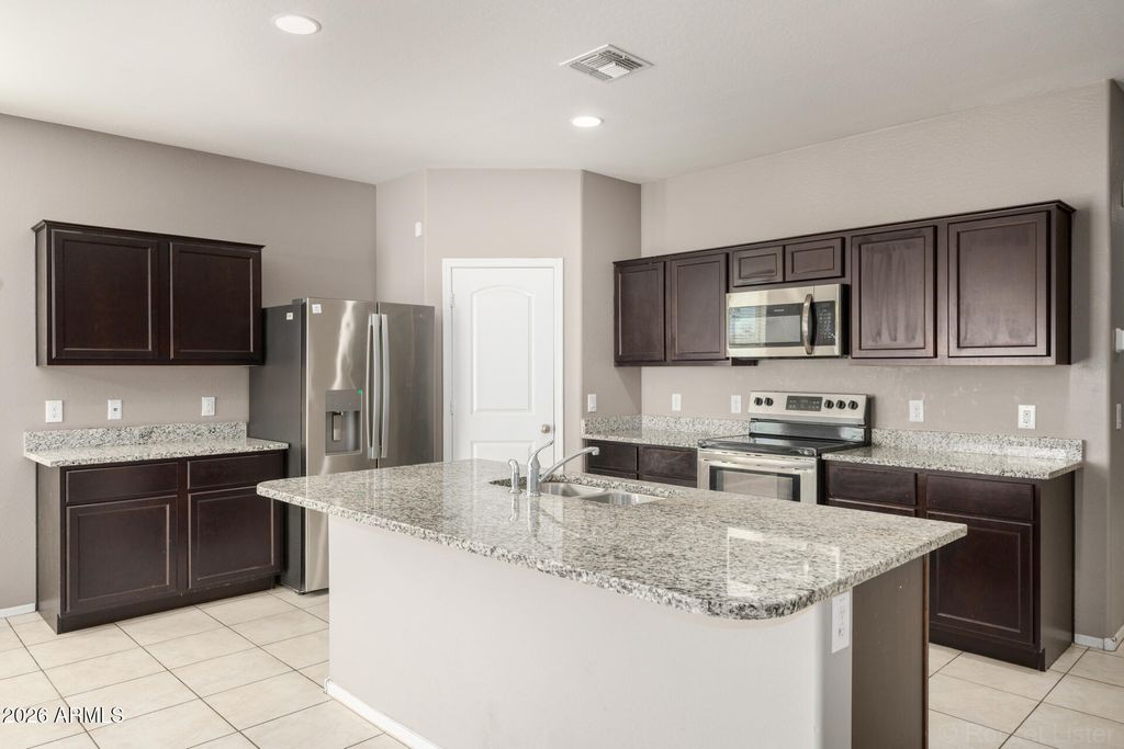 Photo of 16601 N Luna Drive, Maricopa, AZ 85138 (MLS # 7001191)