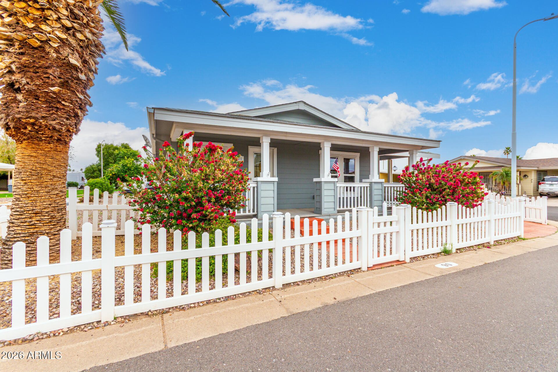 201 S GREENFIELD Road 90