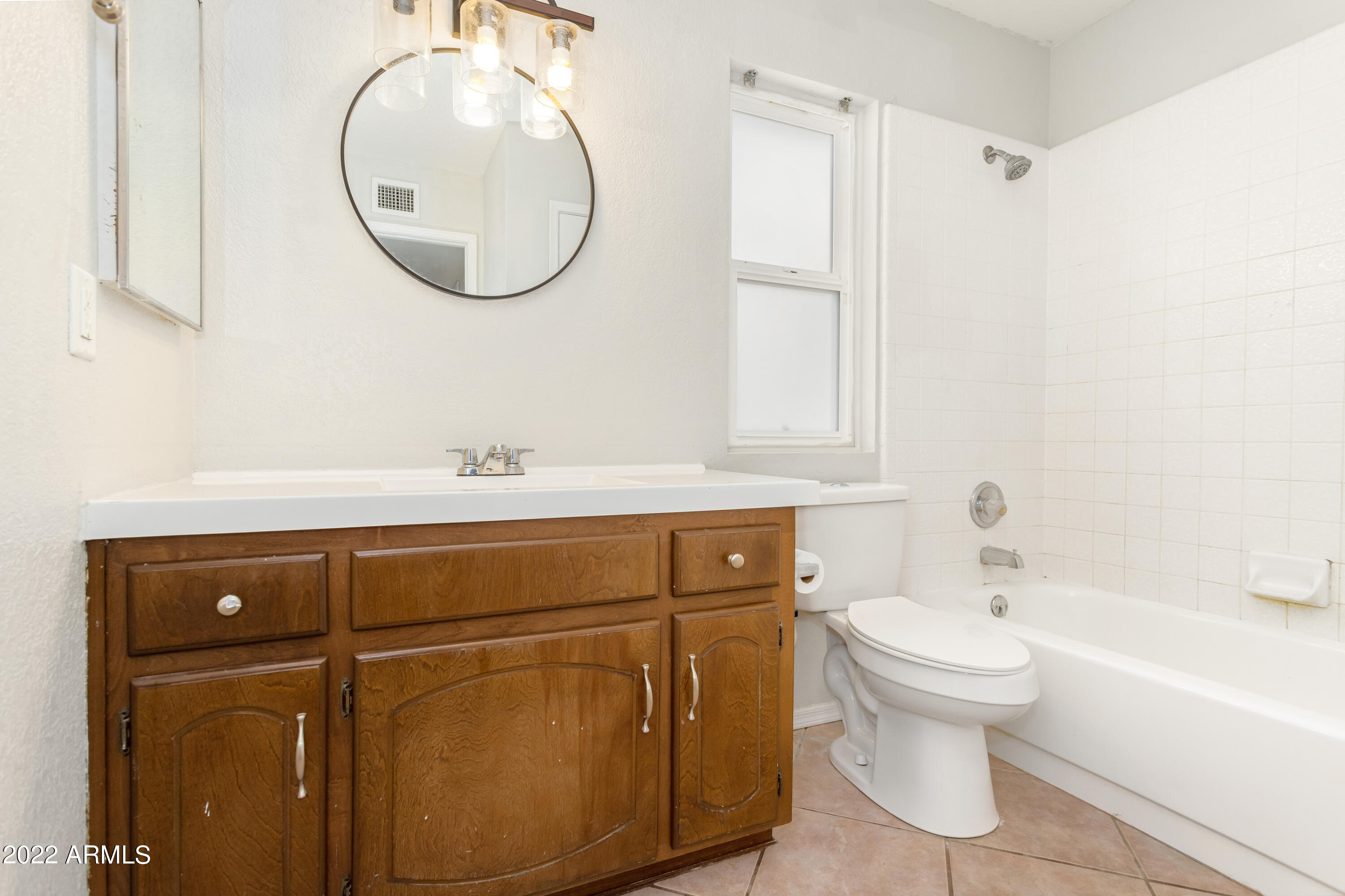 TRACT UNIT 115 AMD - Residential