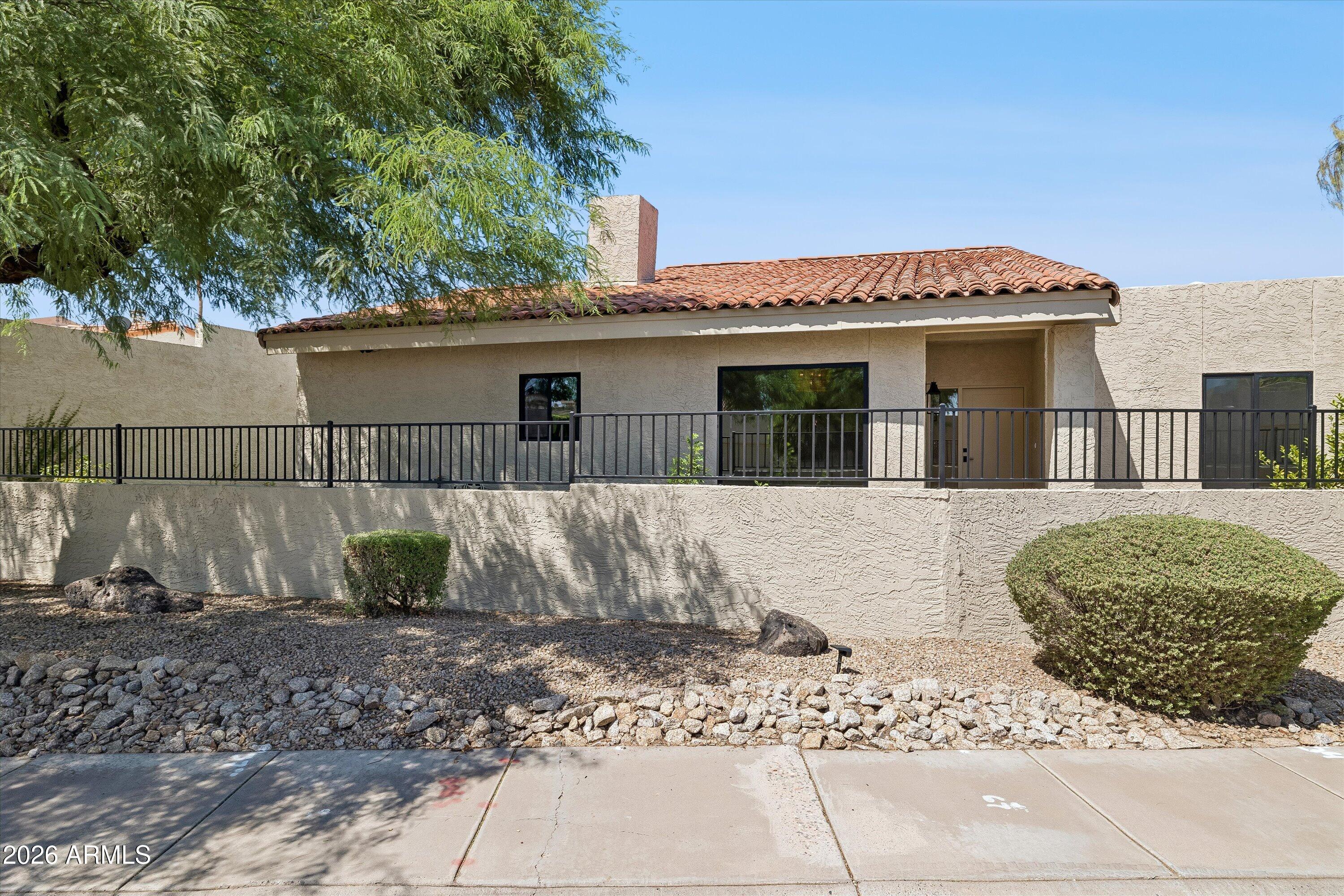 7817 E SANDALWOOD Drive