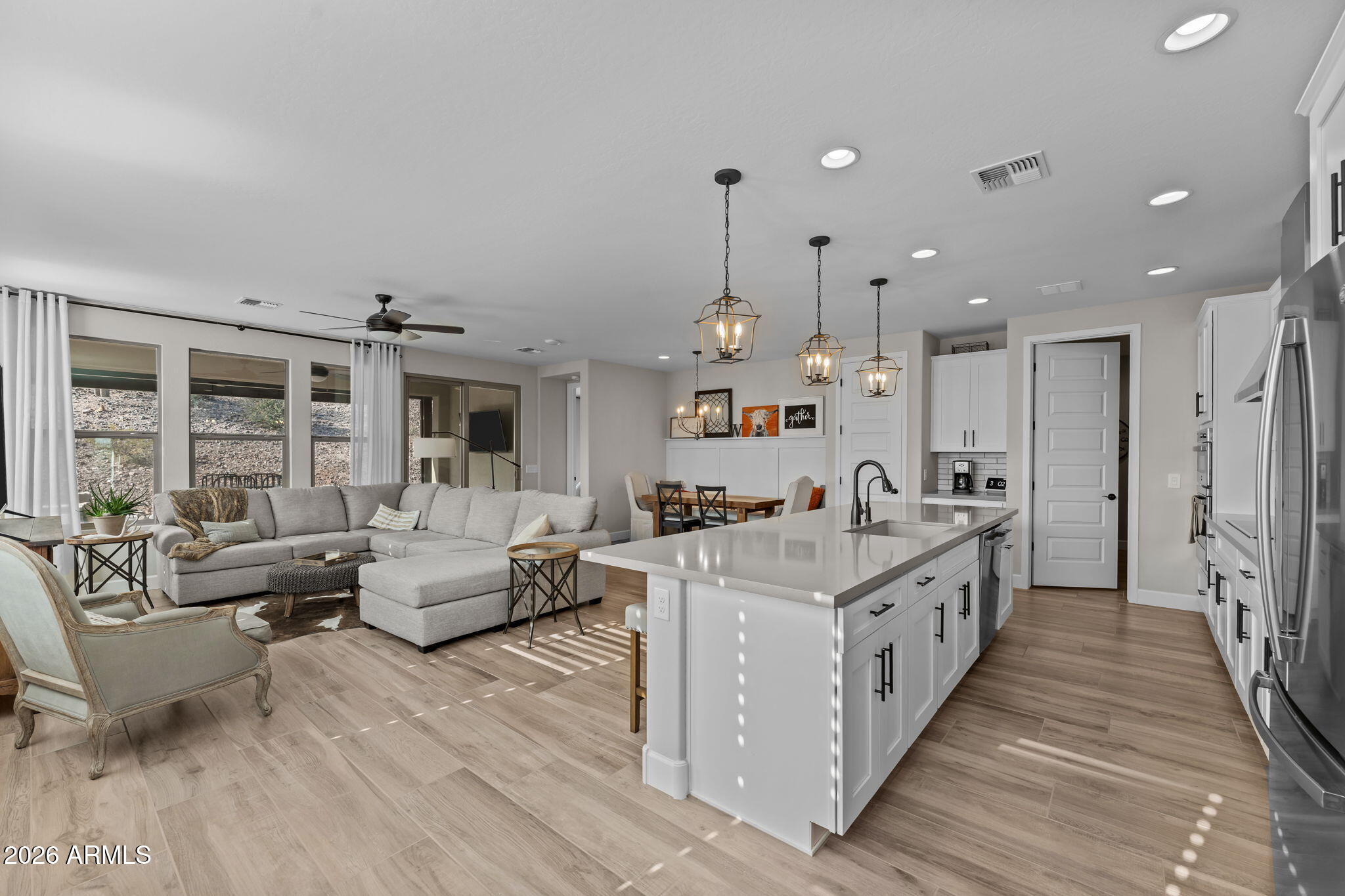 4101 DESERT MOON Drive