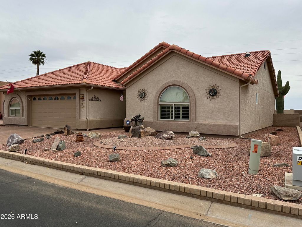 Photo of 1797 E Gleneagle Drive, Chandler, AZ 85249 (MLS # 7013057)