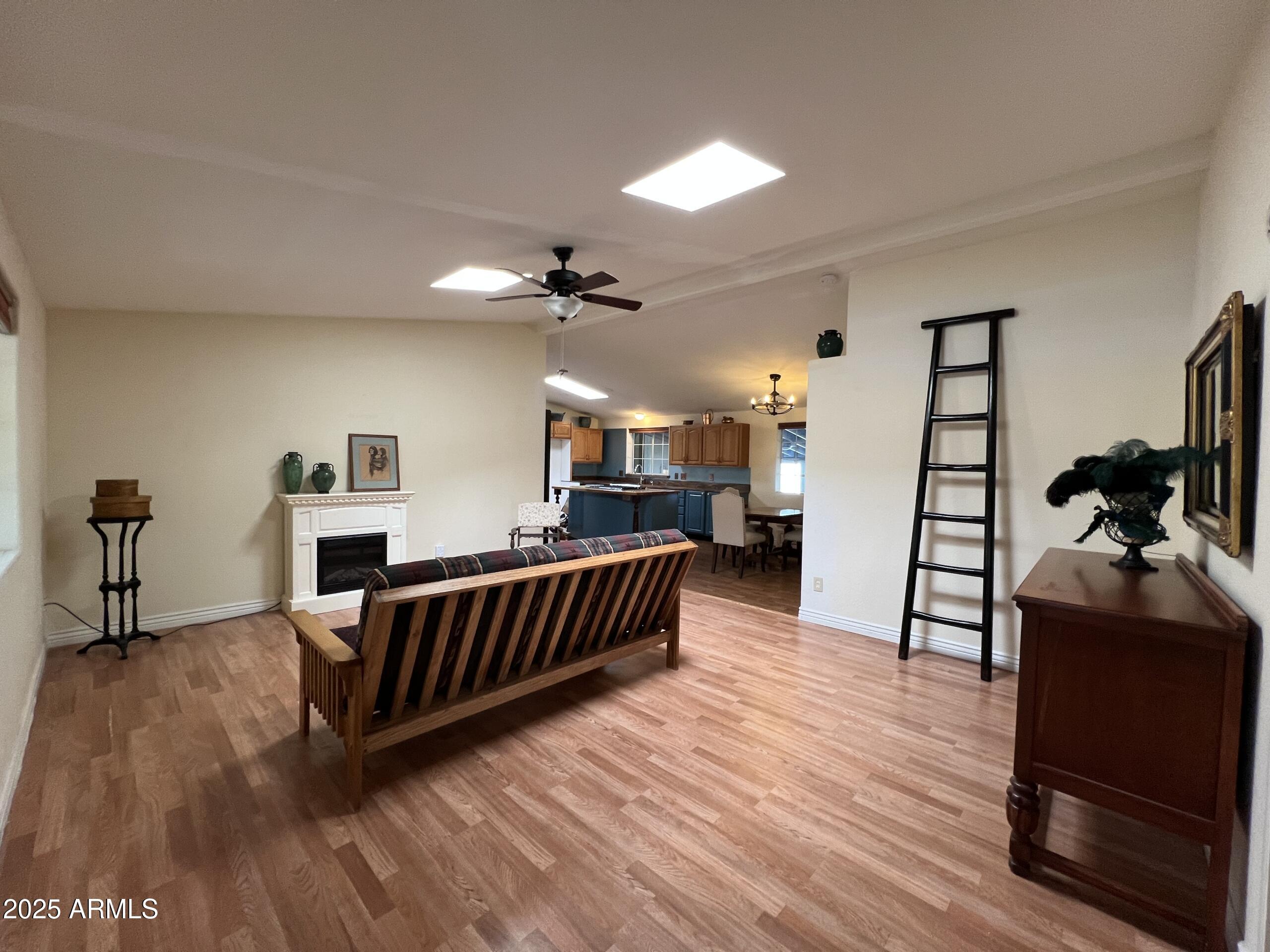 2050 W STATE ROUTE 89A -- 141