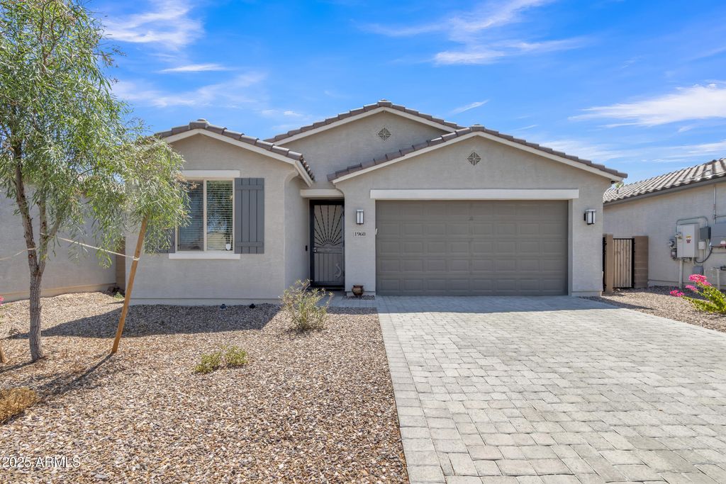 Photo of 1960 N Loretta Place, Casa Grande, AZ 85122 (MLS # 6885175)