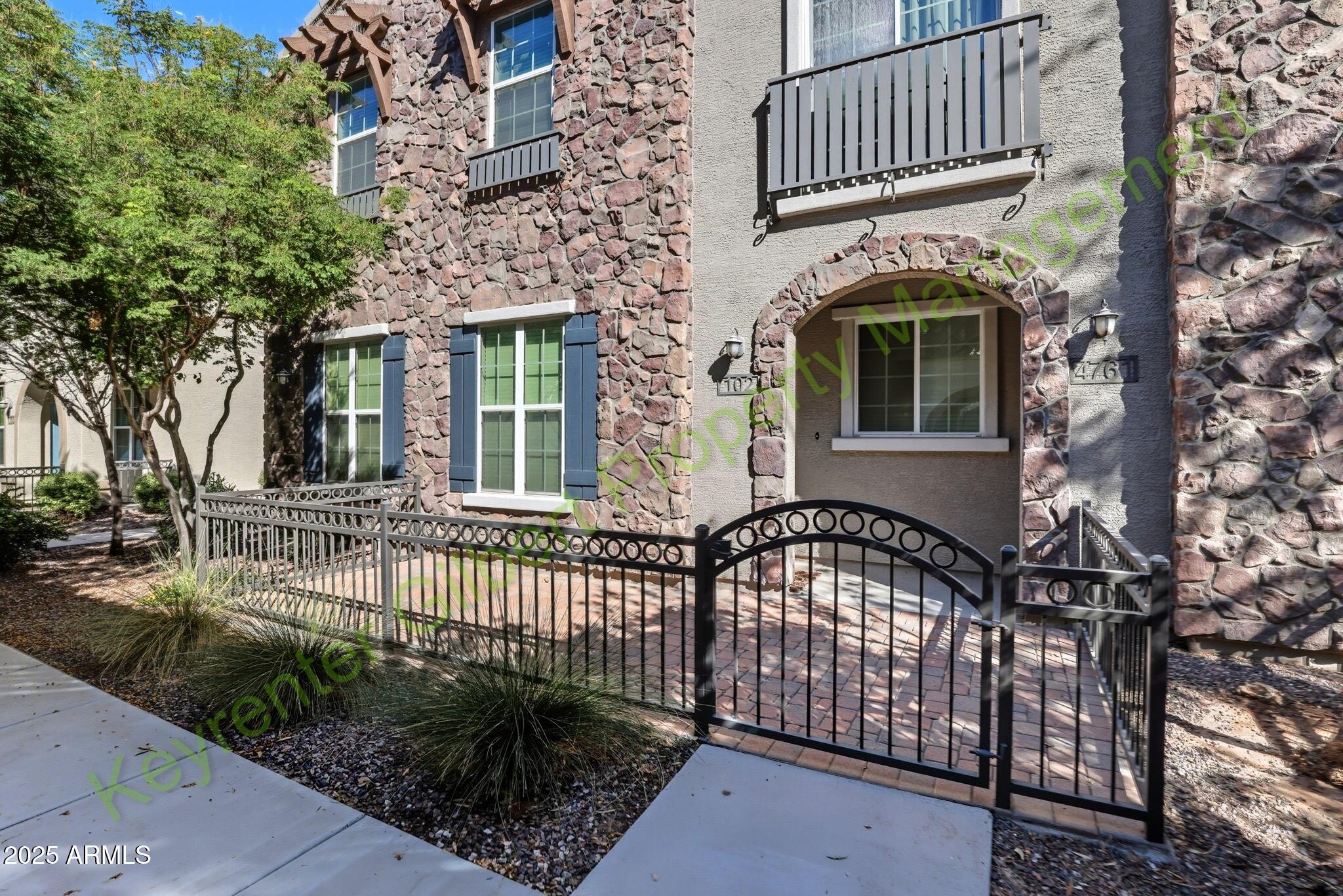 4761 E PORTOLA VALLEY Drive 102