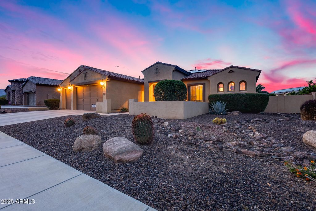 Photo of 19414 W Pasadena Avenue, Litchfield Park, AZ 85340 (MLS # 6862771)