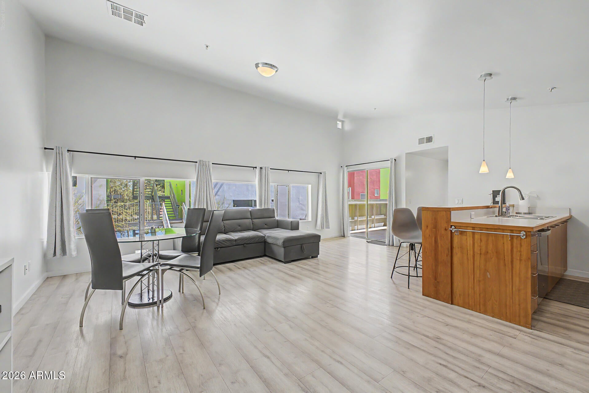 1111 W UNIVERSITY Drive 2020