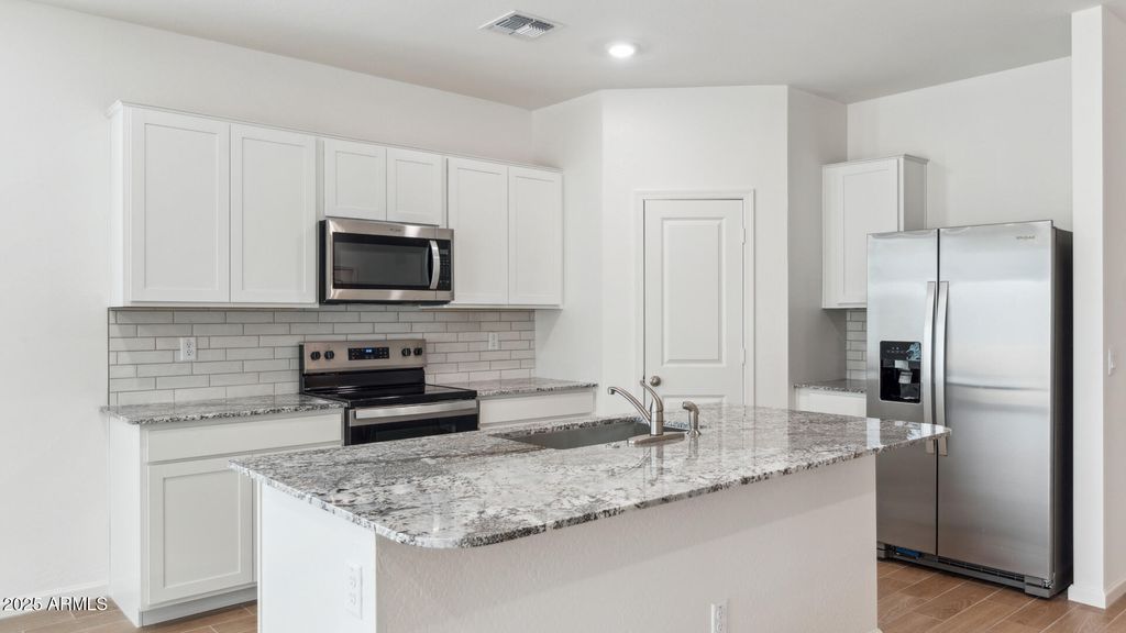 Photo of 16170 N Catanzaro Drive, Maricopa, AZ 85138 (MLS # 6978494)