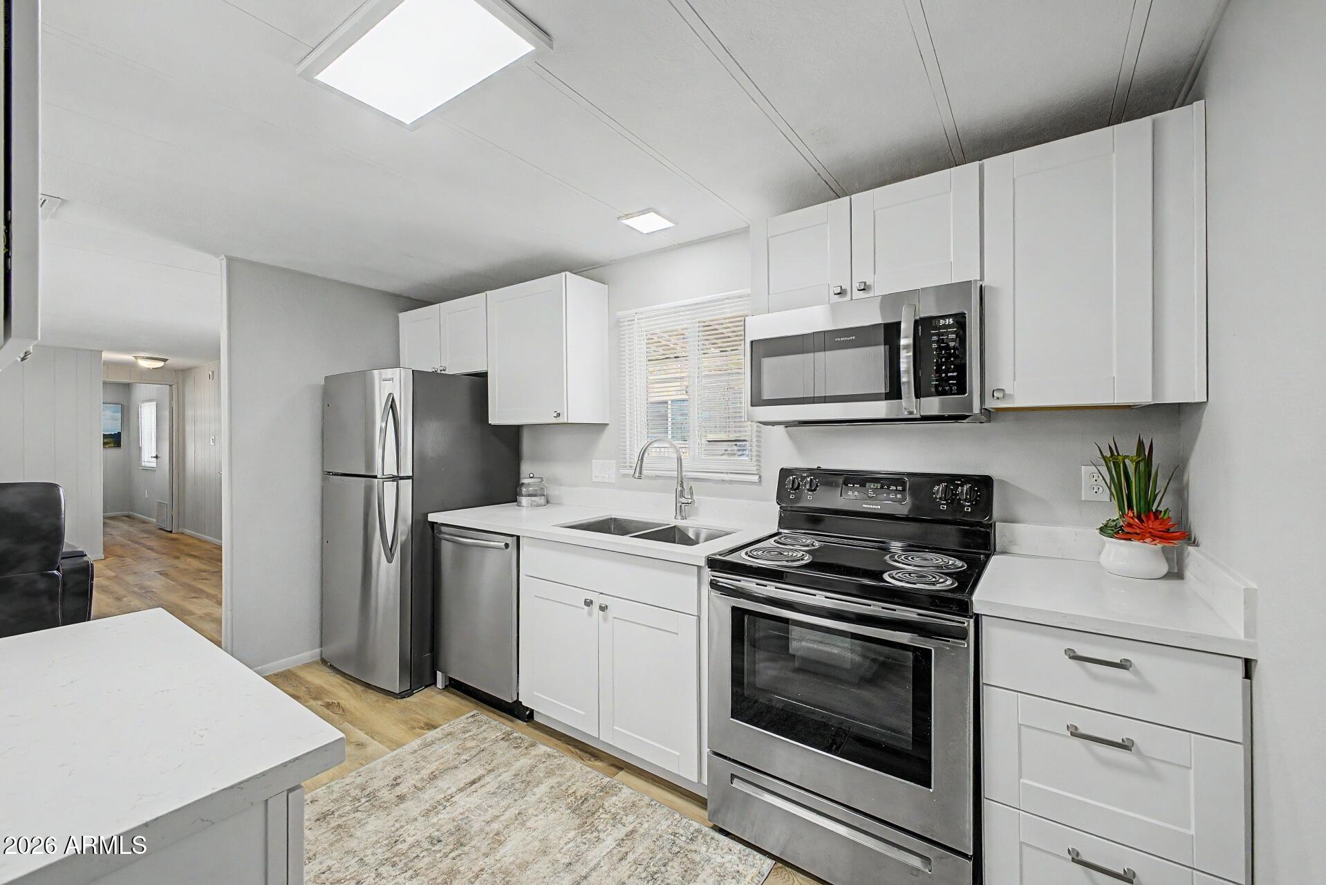 11811 N 19th Avenue 46