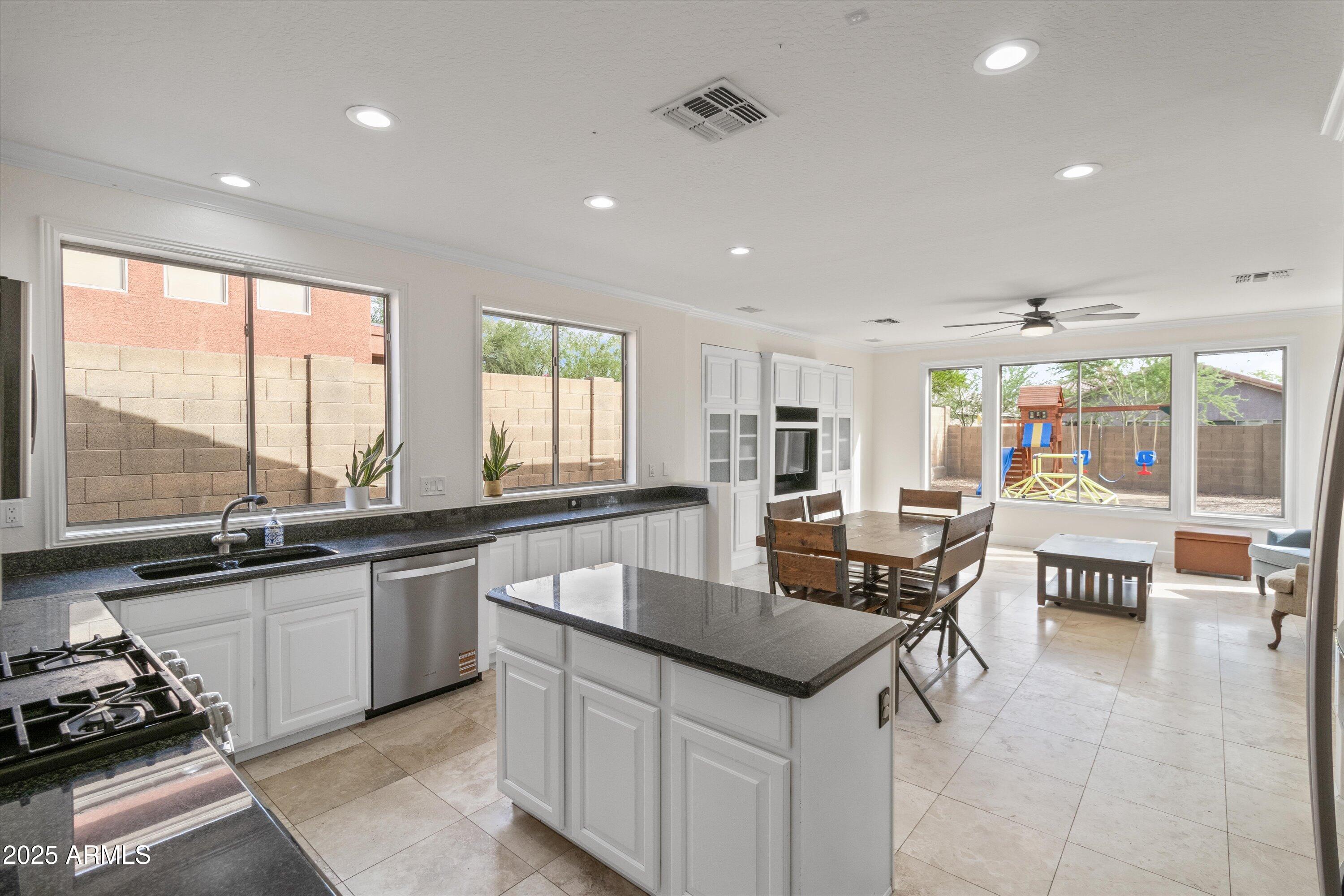 3629 W MAGELLAN Drive