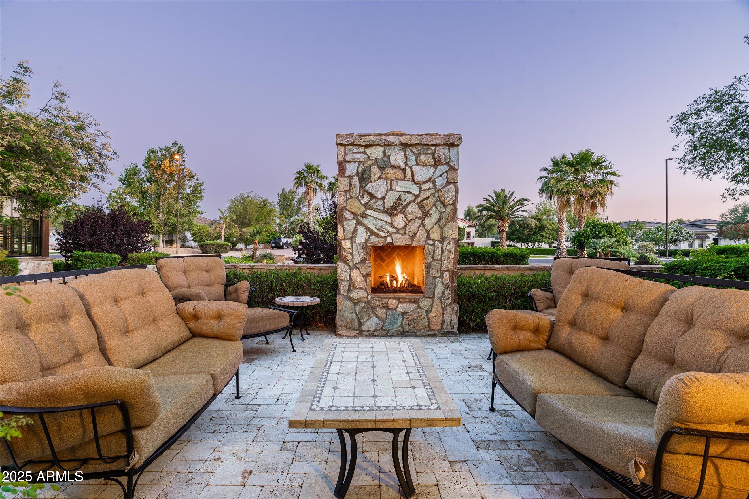 Homes for Sale in Queen Creek Arizona 3 4610 E MEADOWVIEW Drive