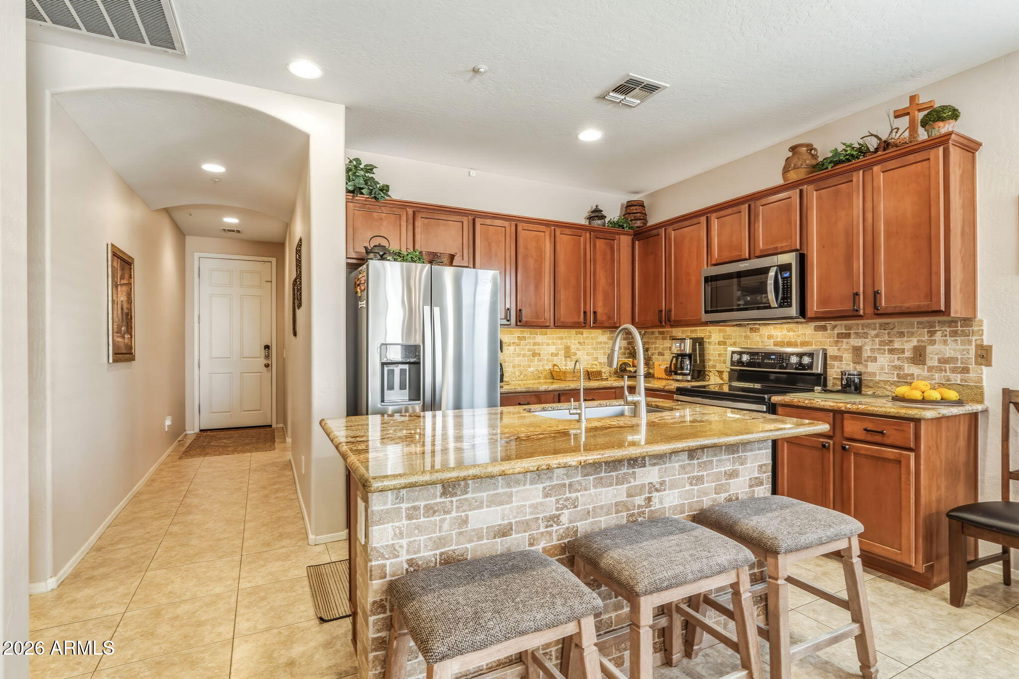 7348 W RED HAWK Drive